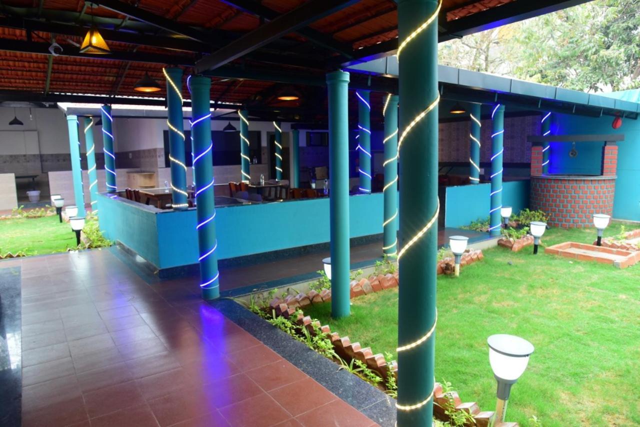 M G Residency Chikmagalūr Exterior foto